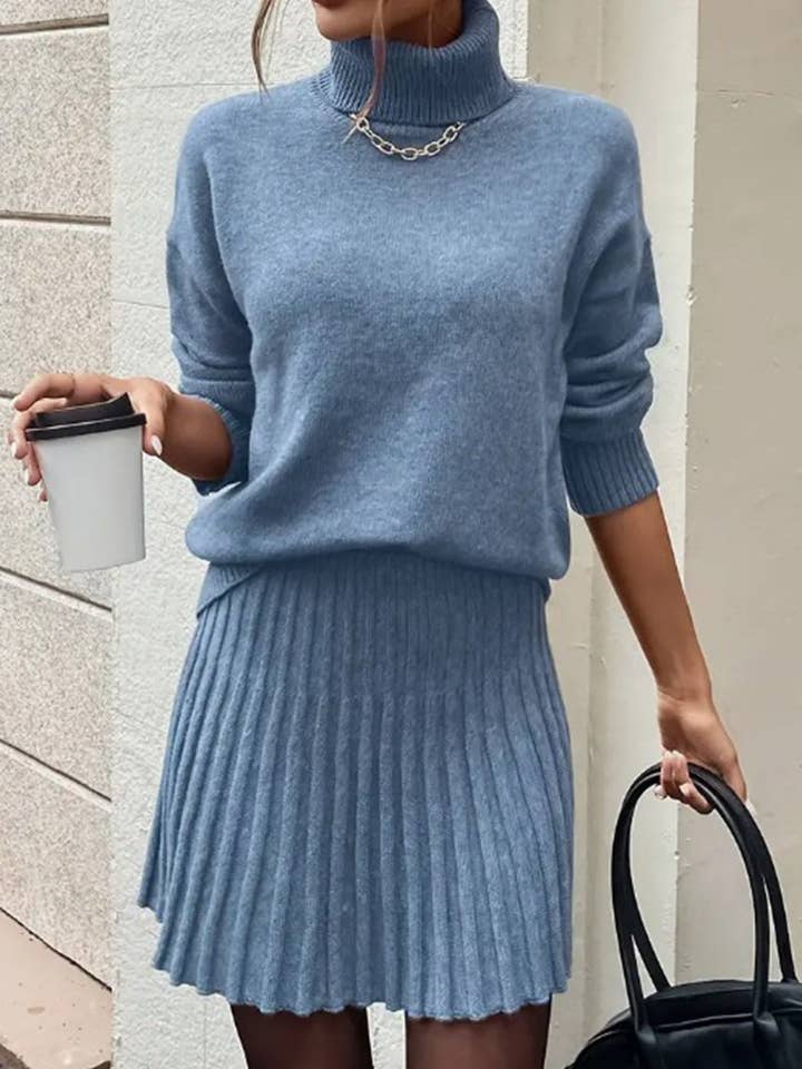 Ensemble Jupe et Col Roulé Côtelé Chic pour la vente par Soli Echo