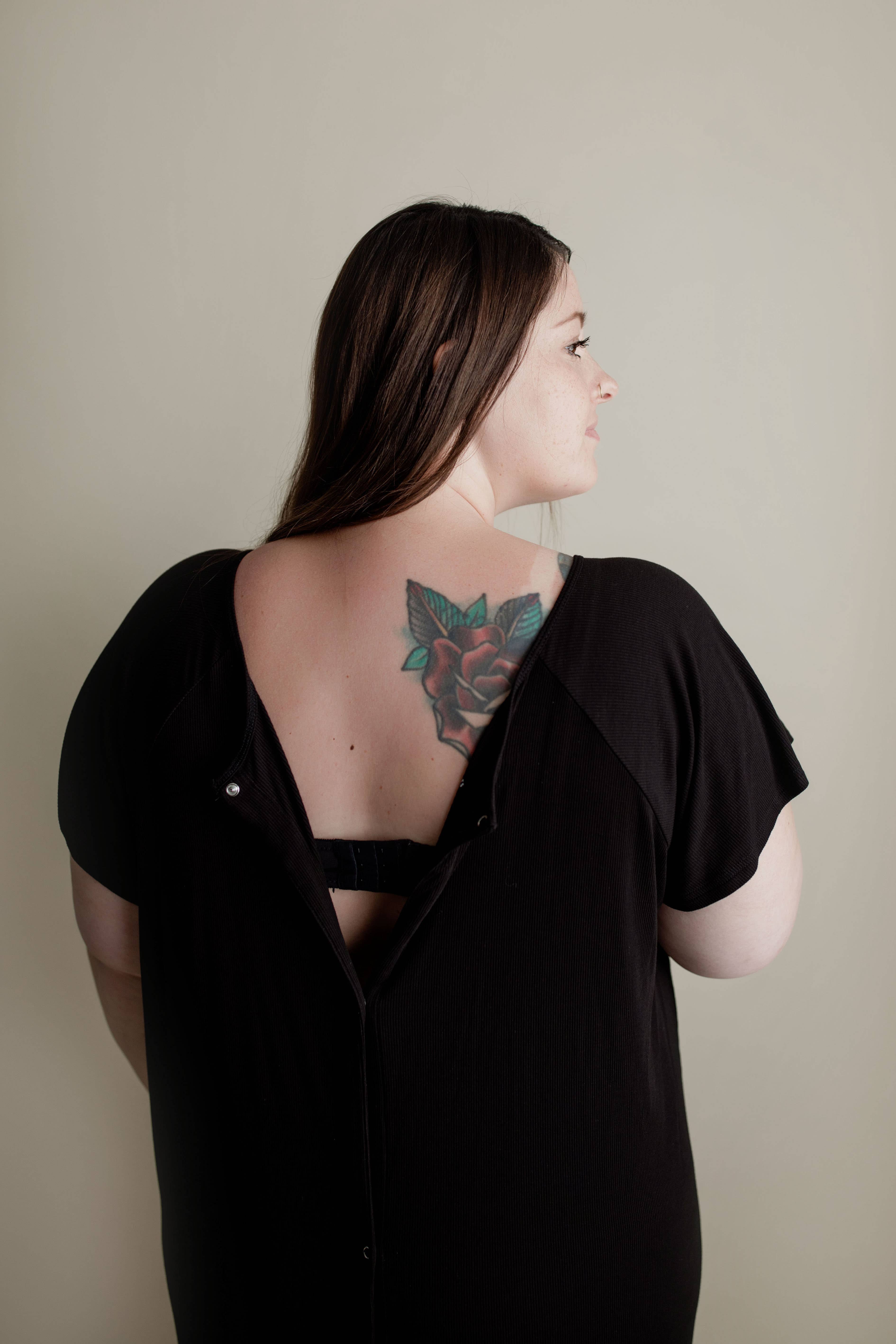 Three Little Tots - Vente Robe - Blouse noire de maternité pour travail, accouchement et allaitement11