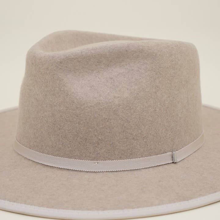 Olive & Pique - Wholesale Fedora - Unisex - LOTUS - 100% Wool Felt Structed Rancher, Satin Lined, Oatmeal