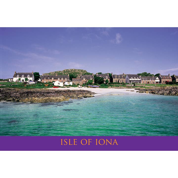 Medium postkort Iona Village for engroshandel hos Island Blue Publishing