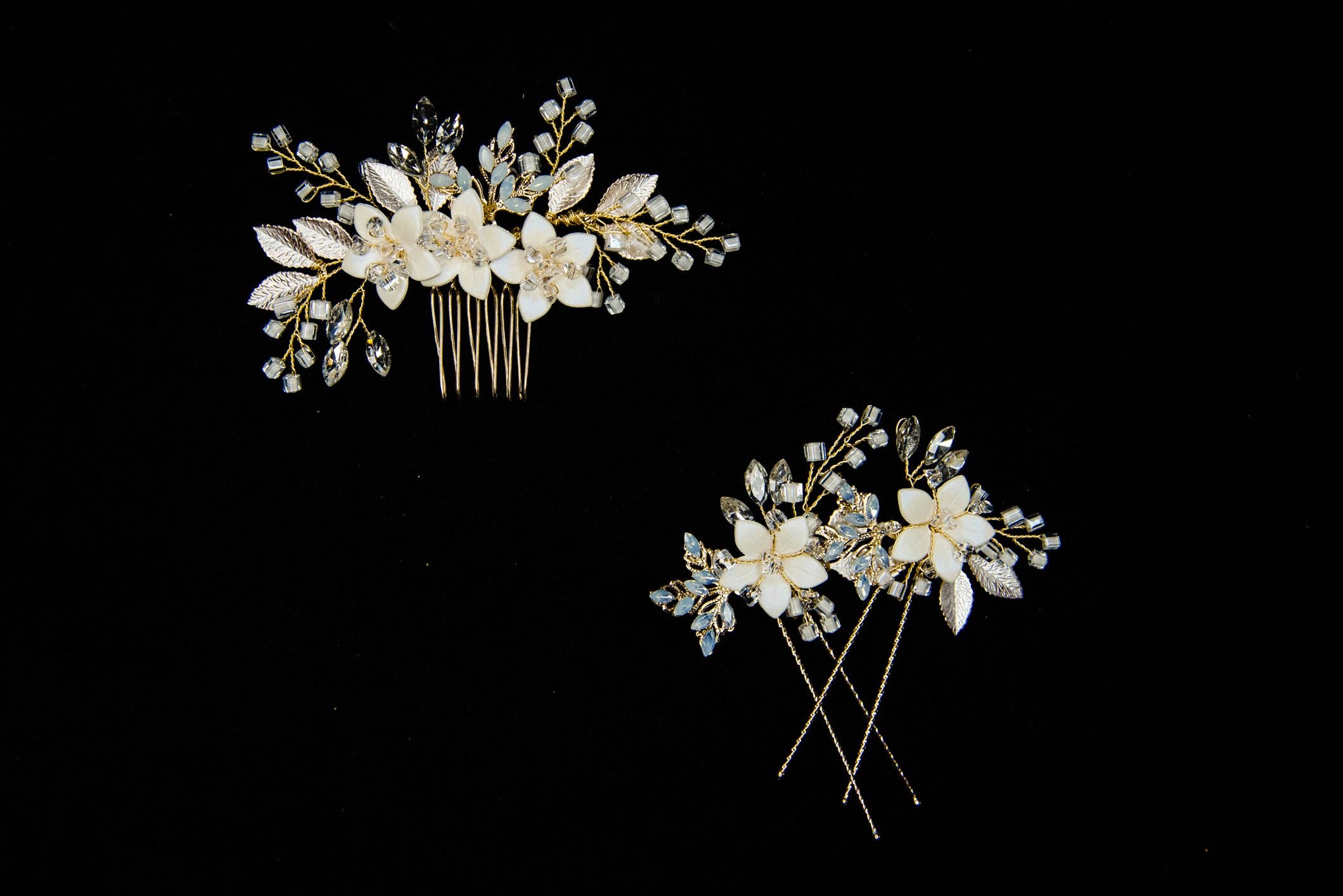 Brides and Belts - Wholesale Hair Pin - Gina Gold Wire Floral Champagne Hair Pin2