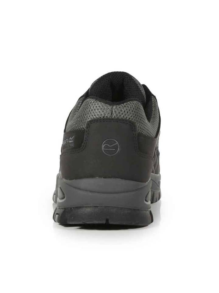 Pierre Francis – wholesale Athletic trainers – Men′s – Regatta - Safety Footwear Sandstone SB Safety Trainers3