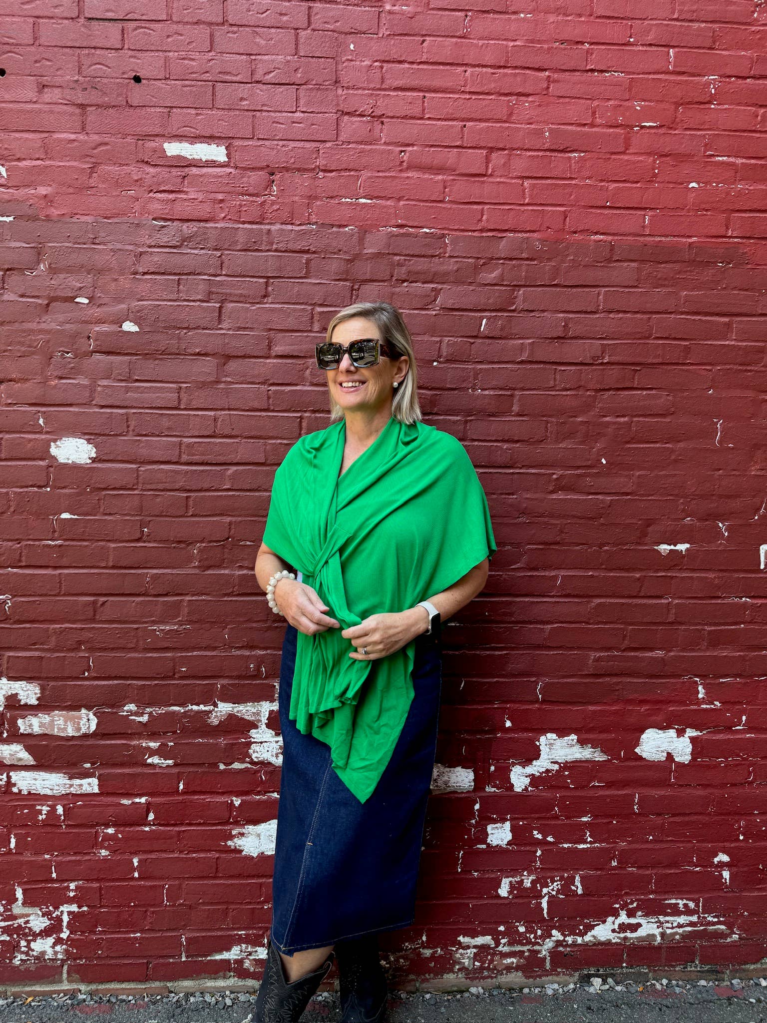 Top It Off - Wholesale Wrap - Women's - Kaylie Keyhole Wrap - One Size Chic Classic - Winter 202511