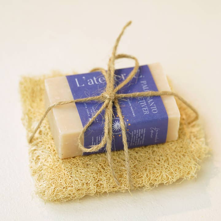 L'ATELIER C - Wholesale Zeepblok - Zeep met Luffa - Palo Santo Vetiver