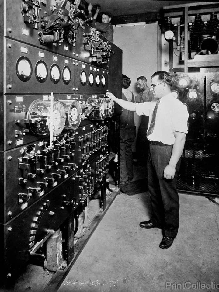 Nice Knobs 1926 for wholesale by Print Collection