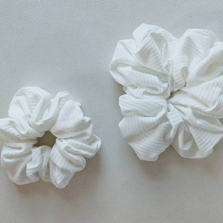 Love Scout Designs - Wholesale Scrunchie - Women's - White Ribbed Scrunchie2