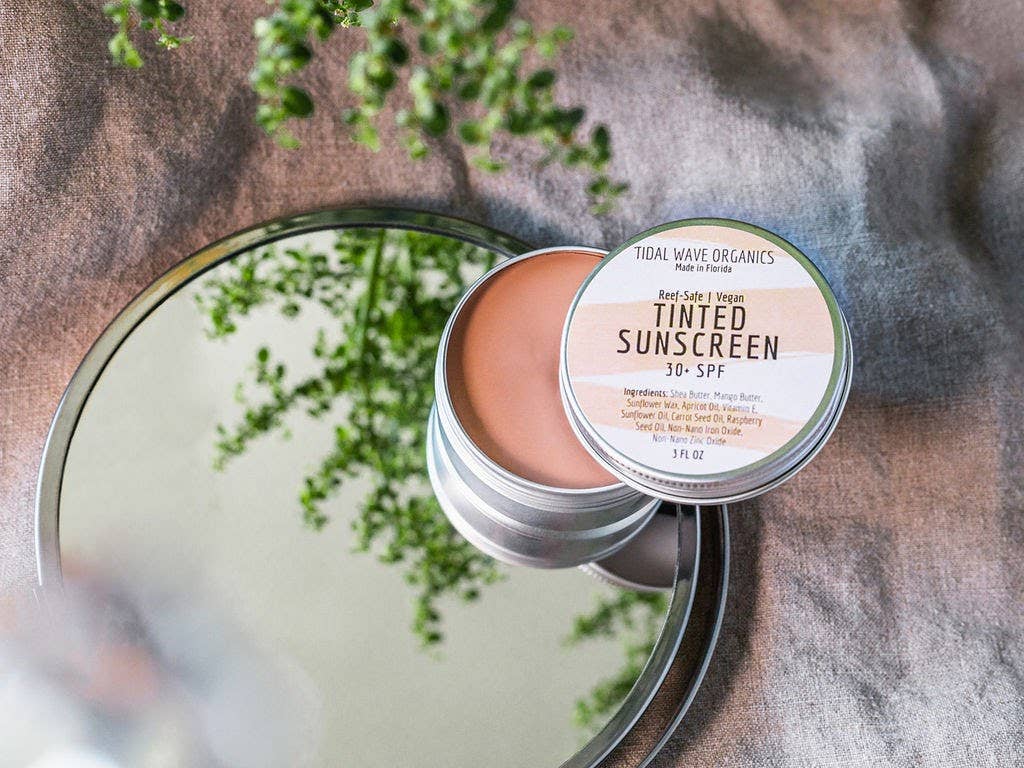 Tidal Wave Organics – wholesale Sunscreen – Vegan Tinted Mineral Sunscreen4