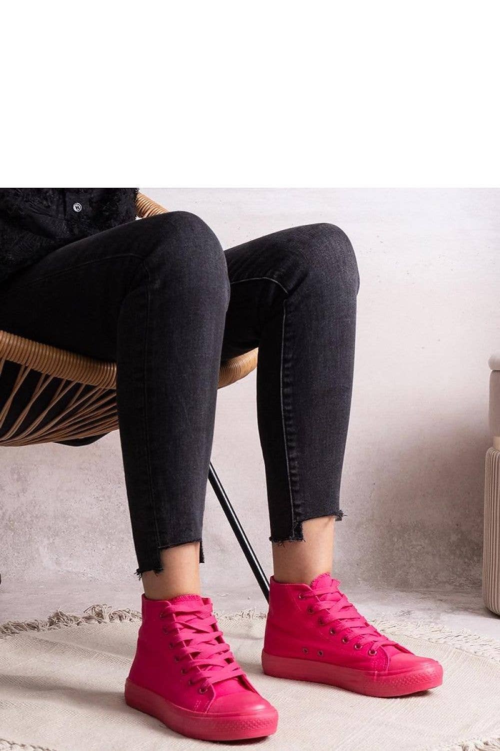 Lieber Deem Marktplatz - Wholesale Lifestyle Sneakers - Women's - Sneakers Model 207214 Solea20