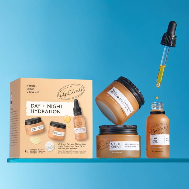 UpCircle Beauty Europe - Vendita all'ingrosso Kit per la cura del viso - Set di idratazione giorno + notte ecologico - Confezione regalo3