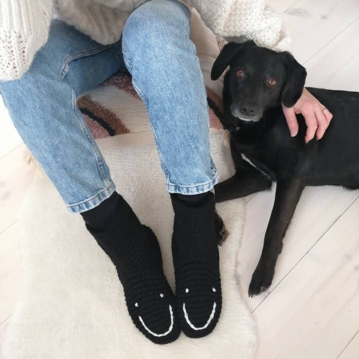 Smiley Face Slipper Socks for wholesale by EKA