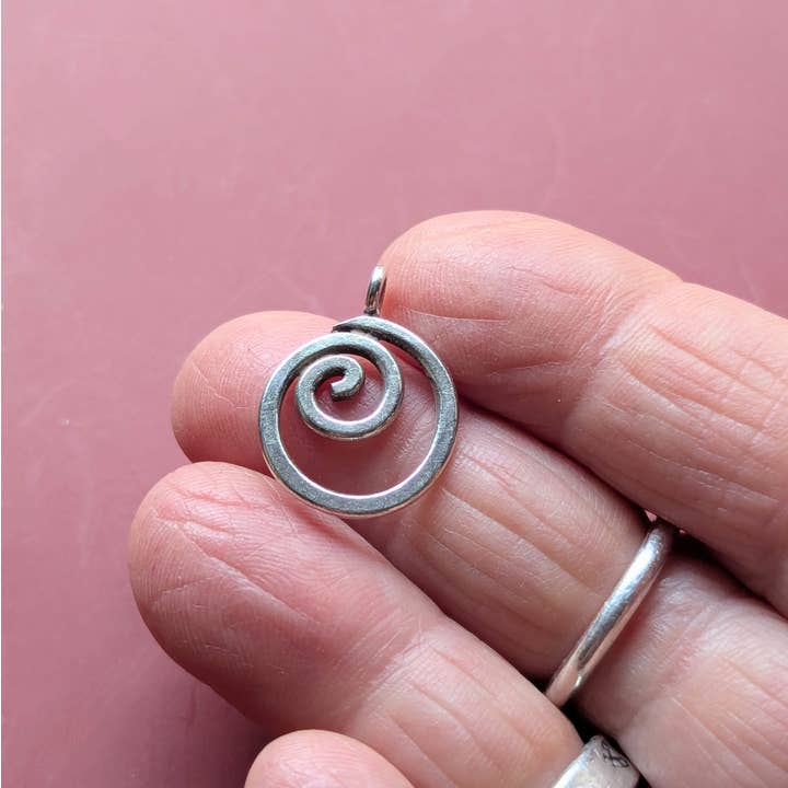 Maylyn-hänge för wholesale av luna-tree