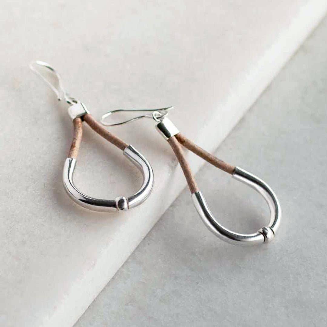 URBAN-EQUESTRIAN - Wholesale Dangle Earrings - Calista - Sterling Silver Bosal Horseshoe Earring on Natural Leather5