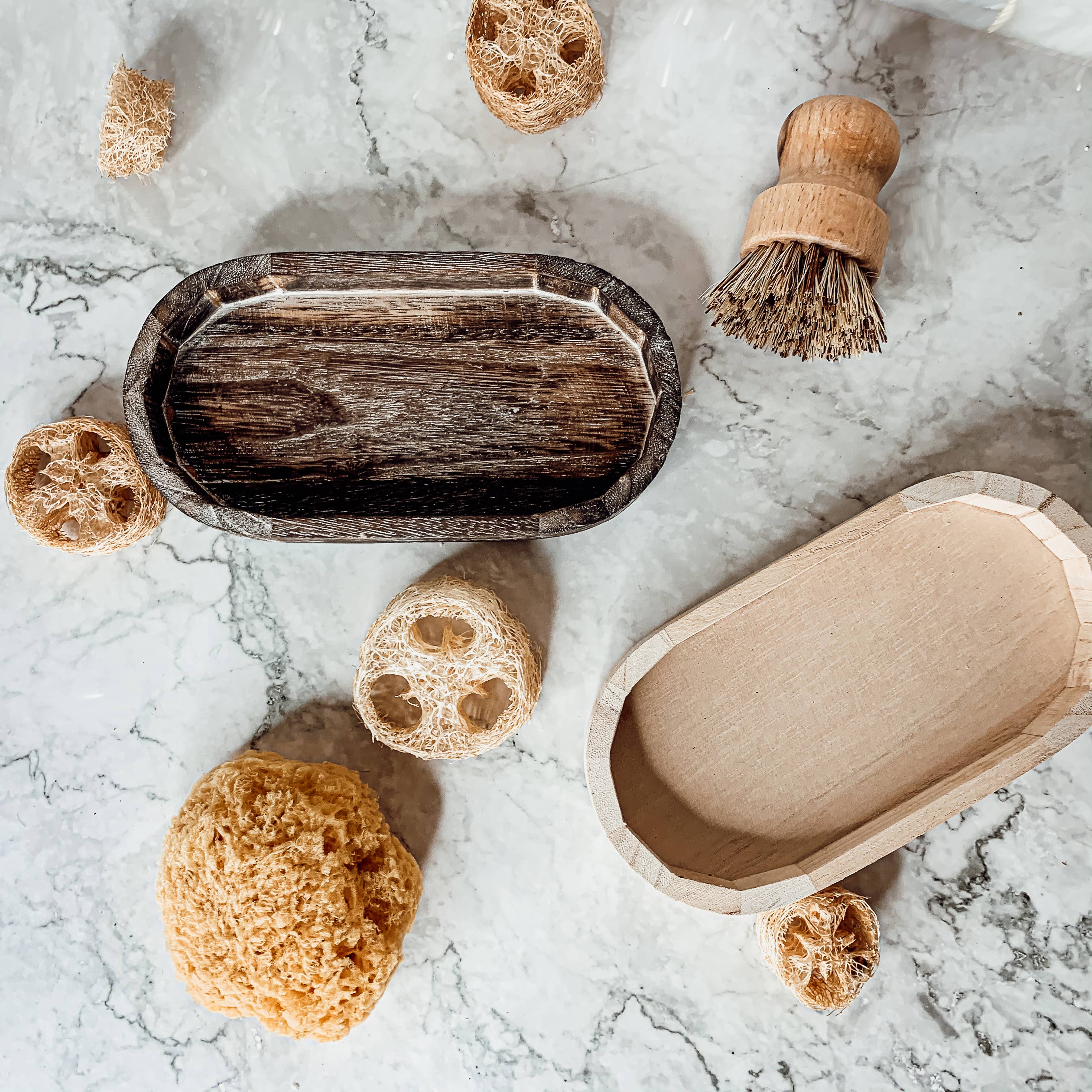 Gia Roma - Vente Plateaux décoratifs - Bac distributeur de savon, plateau à bijoux en bois, ferme rustique18