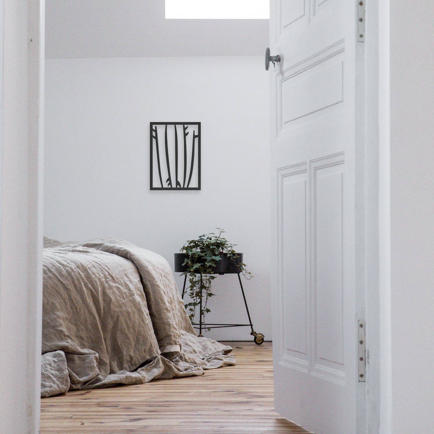 Woodstache - Wholesale Wall Accent - Wooden Surfboard Table4