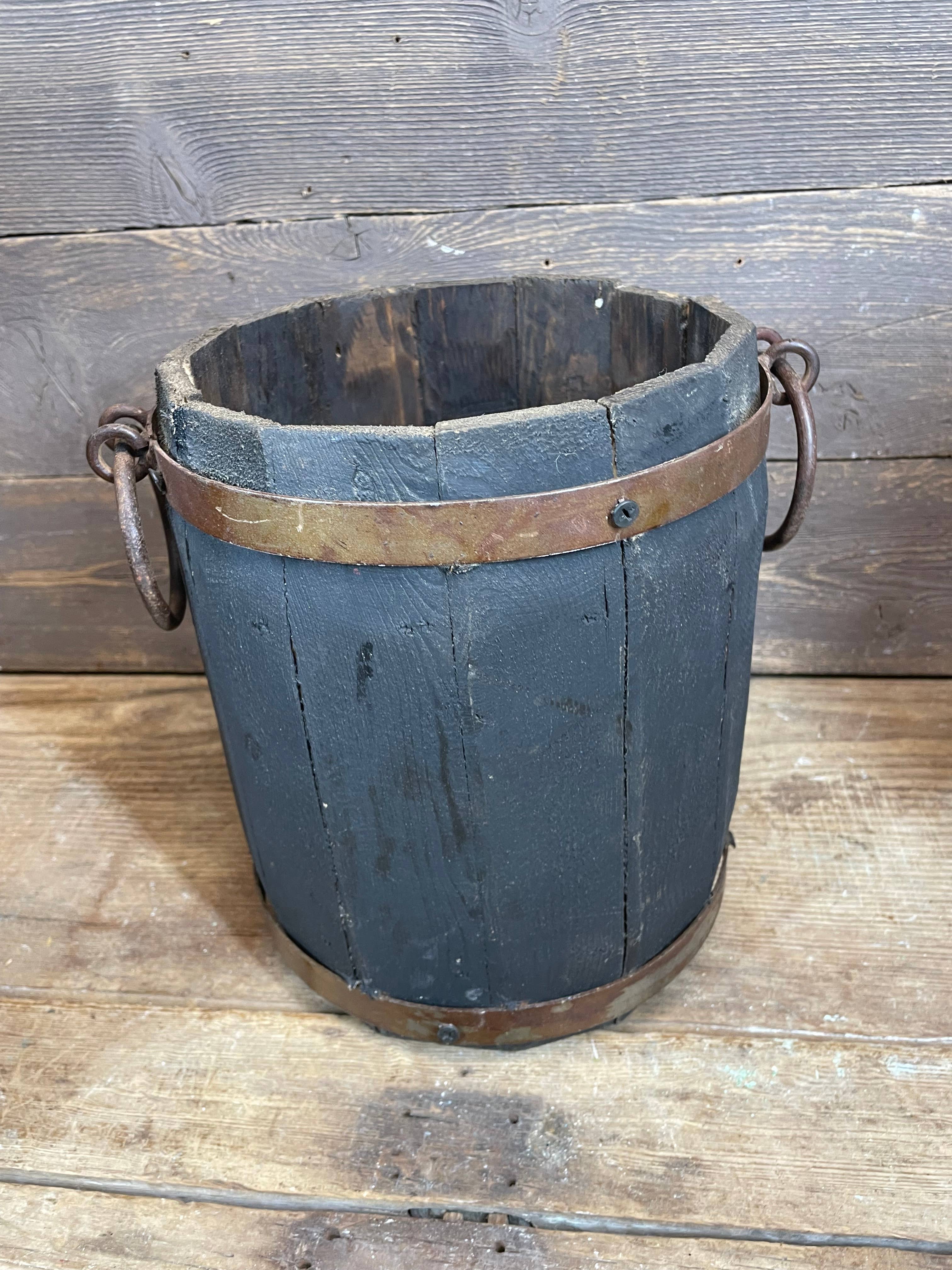 My Amigos Imports - Wholesale Bucket/Pail - Rustic Trim Bucket-Wooden-Handmade-3 Sizes-Black Tone1