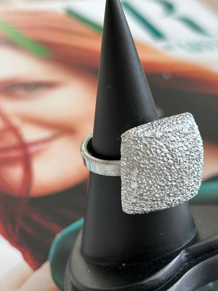 FUNKELNDER QUADRATRING für den Großhandel von BABY JOYS