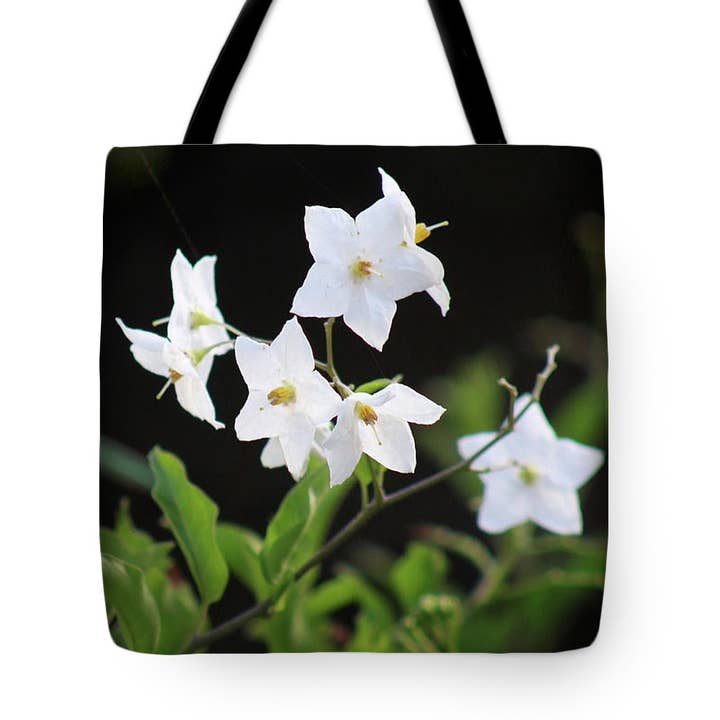 TOTE BAG - THE WHITE FLOWERS MACRO TOTE BAG for wholesale by sorayadapuzzostore