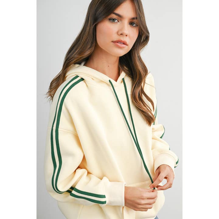 BUTTERMELON - Wholesale Sweatshirt - Women's - Contrast Striped  Drawstring Hoodie - BMT806611