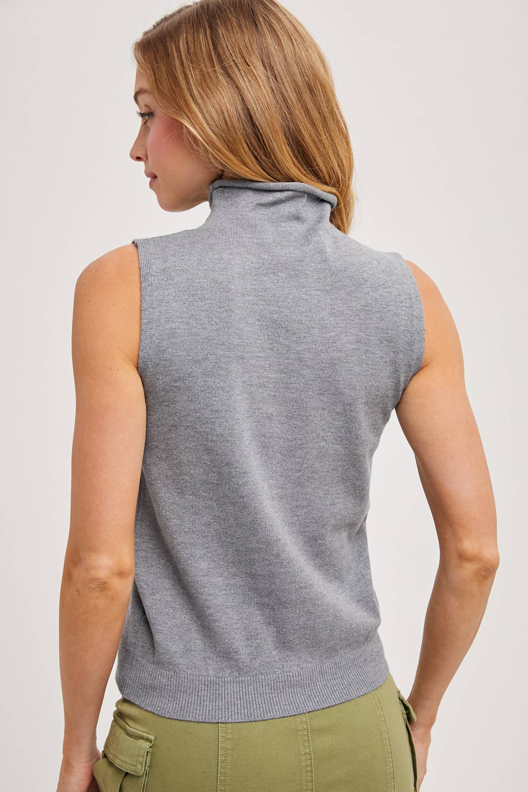 Bluivy - Wholesale Knit Top - Women's - MOCK NECK SLEEVELESS KNIT TOP4