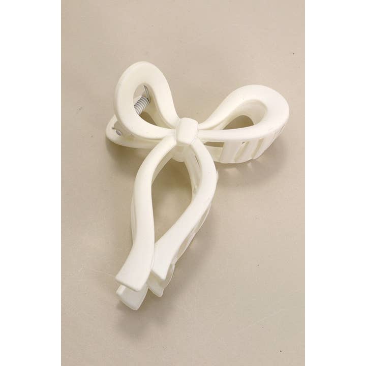 JOSSLYN by wall to wall - Wholesale Hair Clip - Women's - MATTE BOW HAIR CLAW CLIPS | 40H721