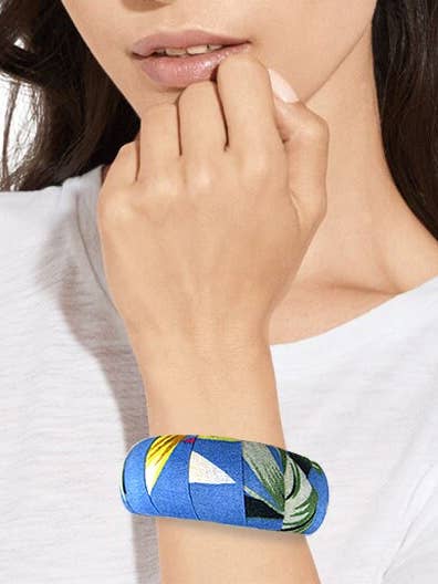 Braccialetti larghi in tessuto tropicale avvolgente in legno per la vendita all'ingrosso da parte di TheTizana