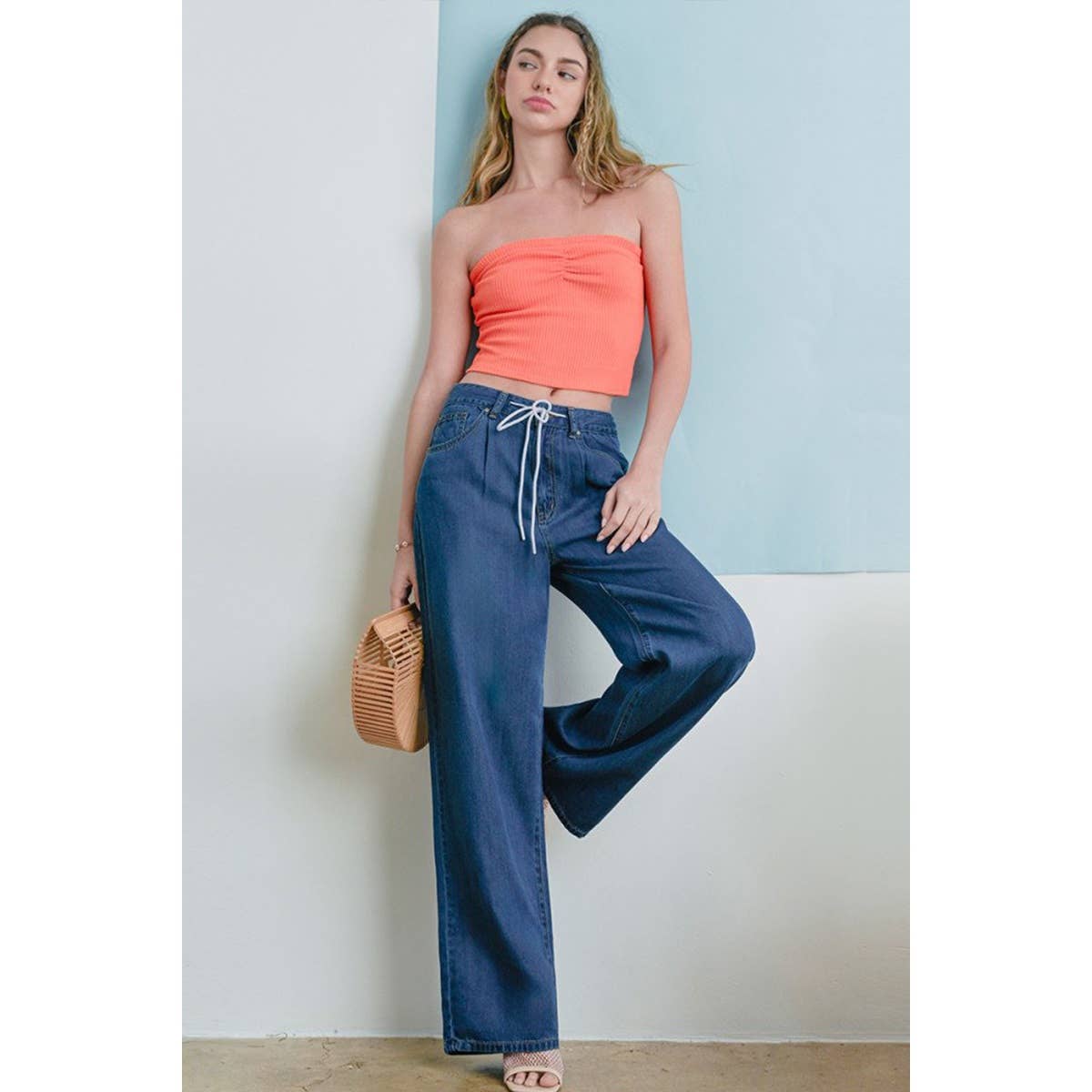 Timeless - Wholesale Jeans - Women's - LOOSE FIT DRAPE DENIM JEANS IN LYOCELL3