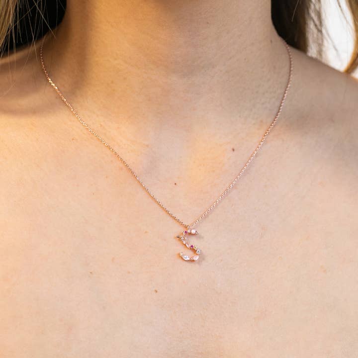 Girls Crew – wholesale Pendant/charm necklace – Flutterfly Stone Initial Necklace20