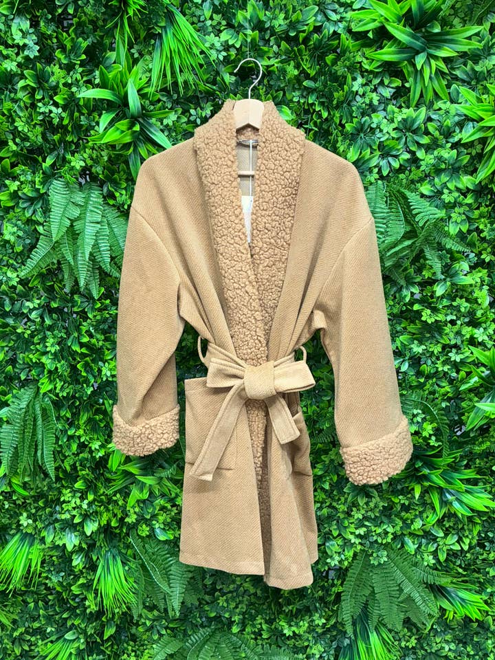 MANTEAU FEMME pour la vente par Kis 2