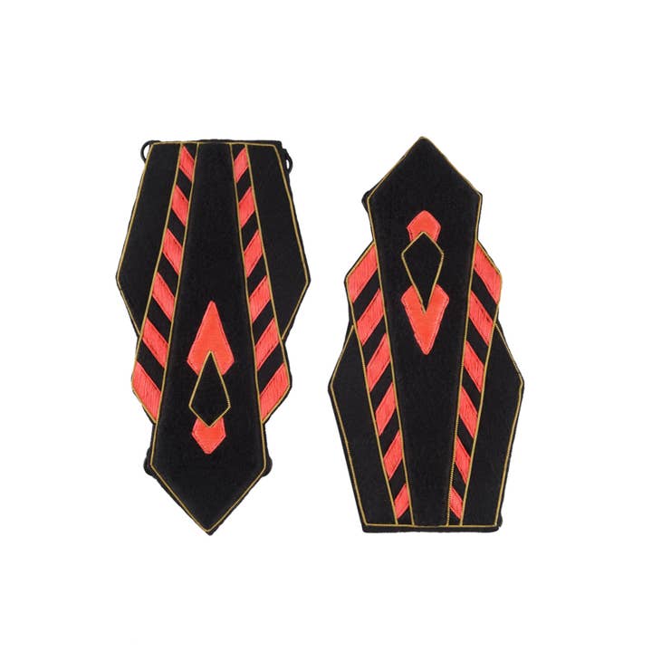 Madame Hippolyte - Wholesale Brooch - Colette coral and gold shoulder pads