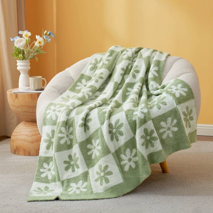 DreamValley - Wholesale Throw Blanket - SS Checkered Floral Throw Blanket Reversible Knitted Throw10