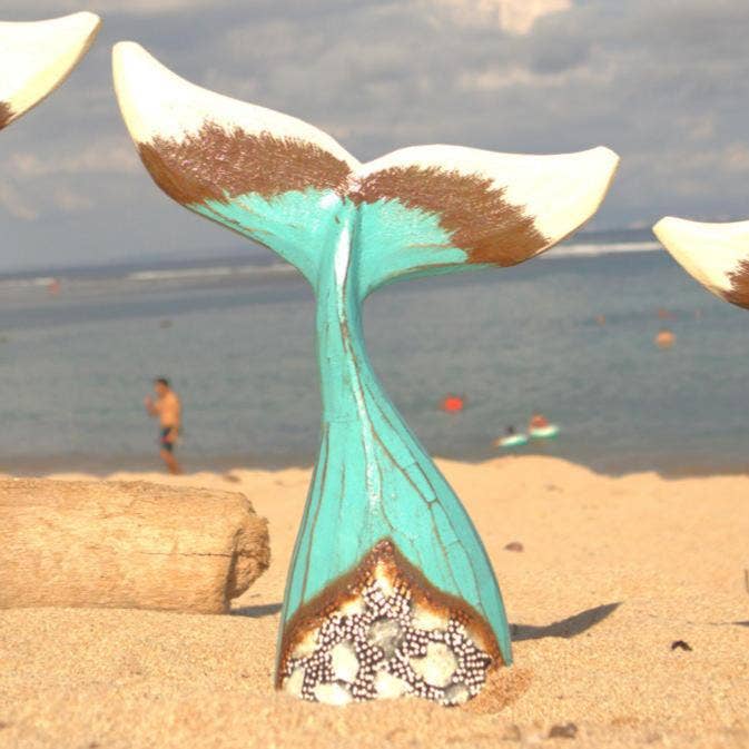 Shared Earth - Wholesale Decorative Tabletop Object - Whale Tail Albesia Wood 25cm height1