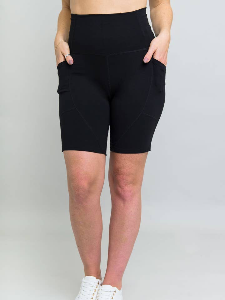 Robson shorts, zwart, bamboe voor wholesale door Blue Sky Clothing Co LLC