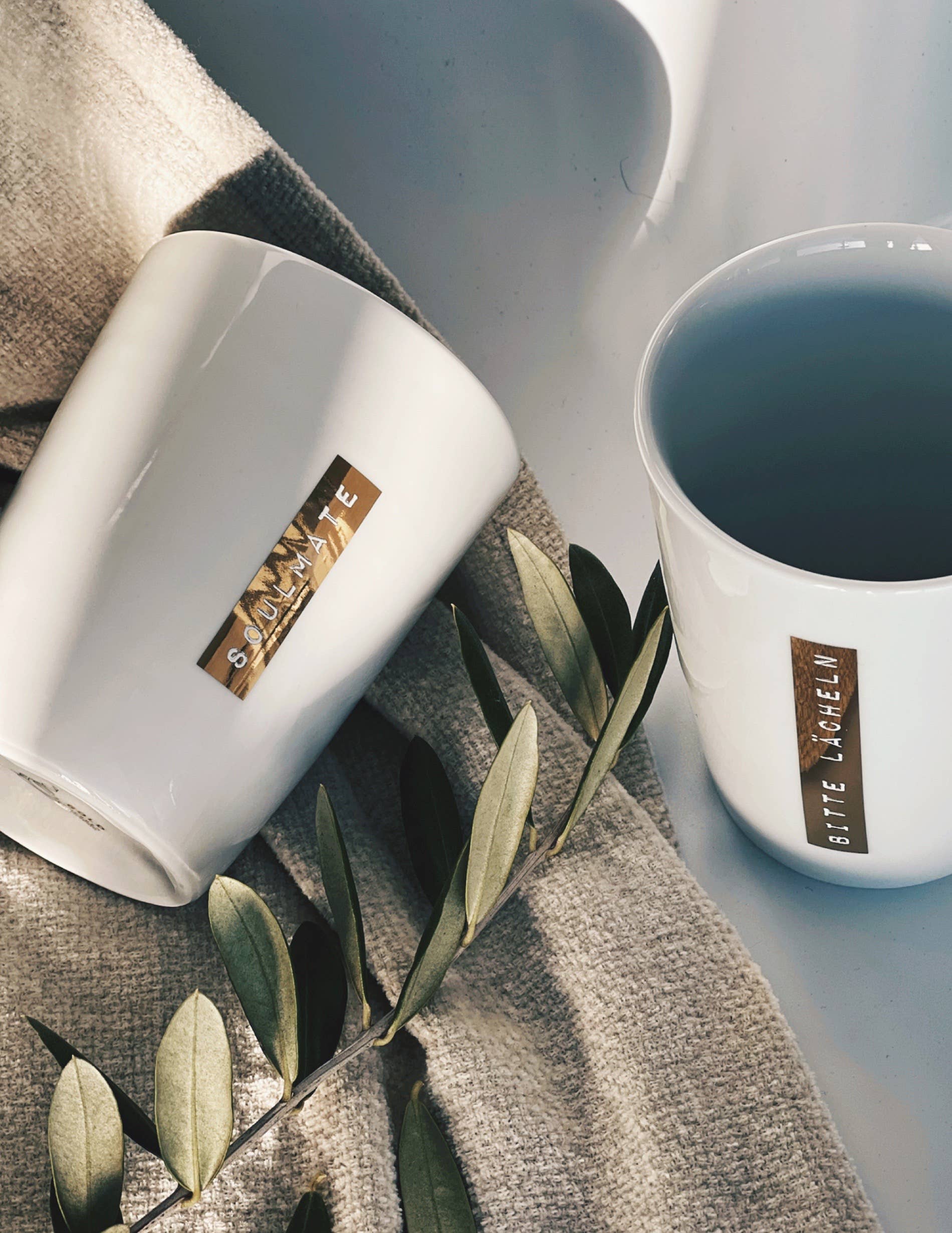 Goldscherben – Großhandel Kaffeebecher – Becher Tasse Labelwrite Gold I Geschenk Dymo4