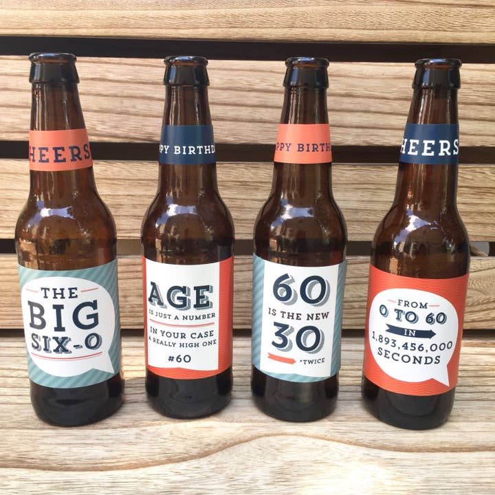 Paprika Paperie - Venta al por mayor Etiquetas de regalos - Etiquetas de cerveza para 60 cumpleaños, 60 años, 60 años, 60 cumpleaños para hombres, regalo de 60 cumpleaños, etiquetas de cerveza de cumpleaños envejecidas a la perfección impresas