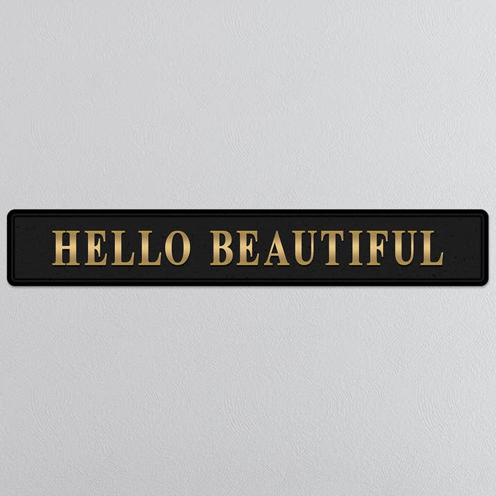 Panneau doré « Hello Beautiful » pour la vente par SHH Interiors
