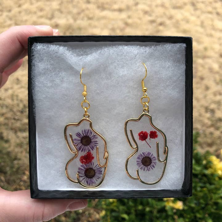 PTSFeminist – Engroshandel Hængeøreringe og creoløreringe – One-of-a-kind håndlavede blomster krop silhuet øreringe4