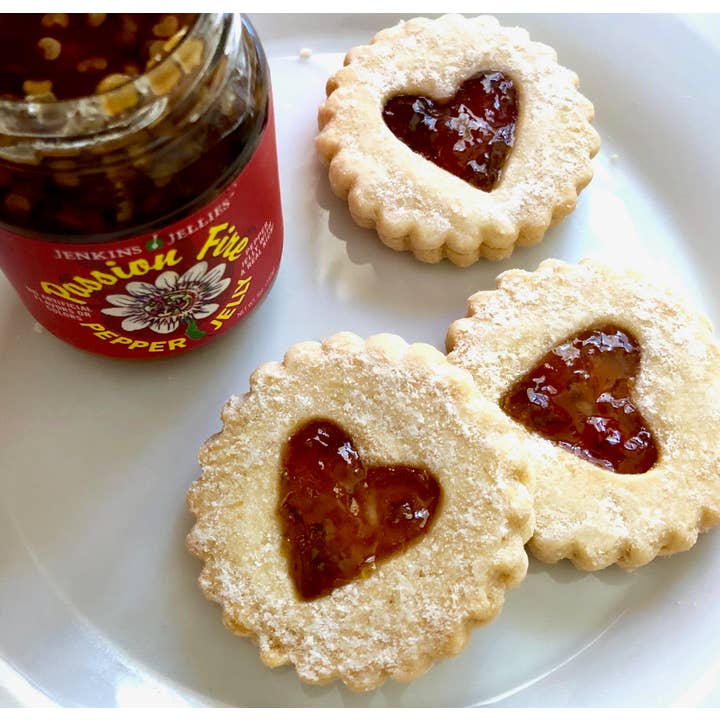 JENKINS JELLIES - Wholesale Jam/Jelly - 11 oz Passion Fire Pepper Jelly2