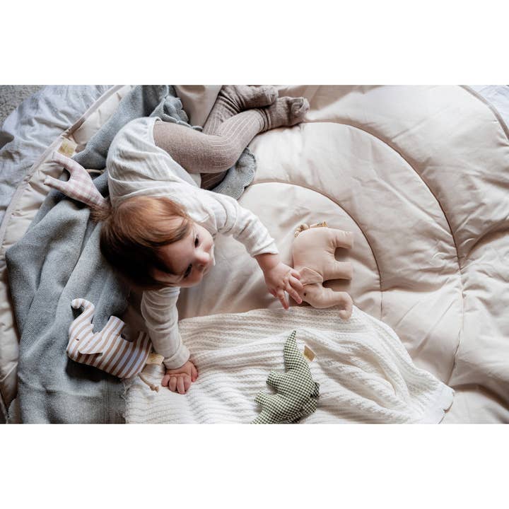 Senger-Naturwelt - Wholesale Stuffed/Plush Toy - Kids & Baby - Natur Pur Grabber Elephant1