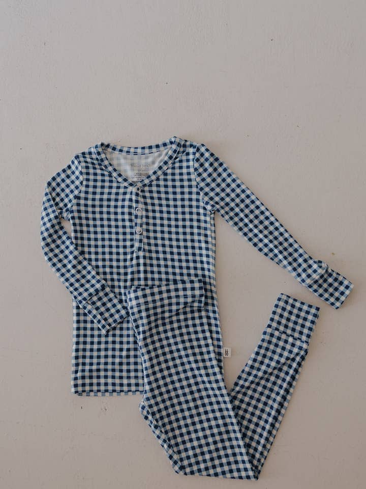 Pijama de Dos Piezas de Bambú | Cuadros Azules para venta al por mayor de Forever French Baby