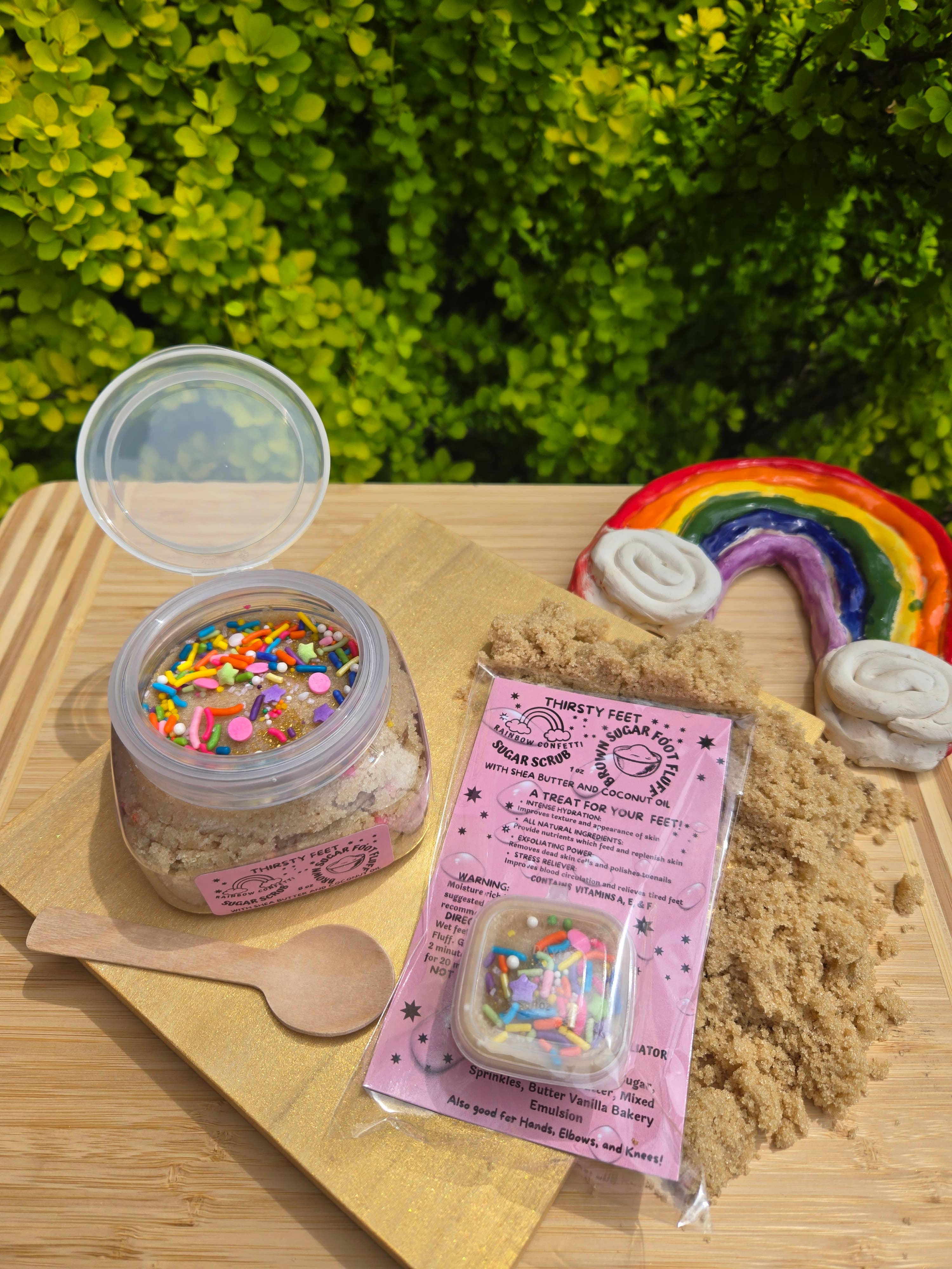 THIRSTY FEET®️ - Vente Gommage/exfoliant pour les pieds - Gommage au sucre pour les pieds à la cassonade et confettis arc-en-ciel en pot de 8 oz7