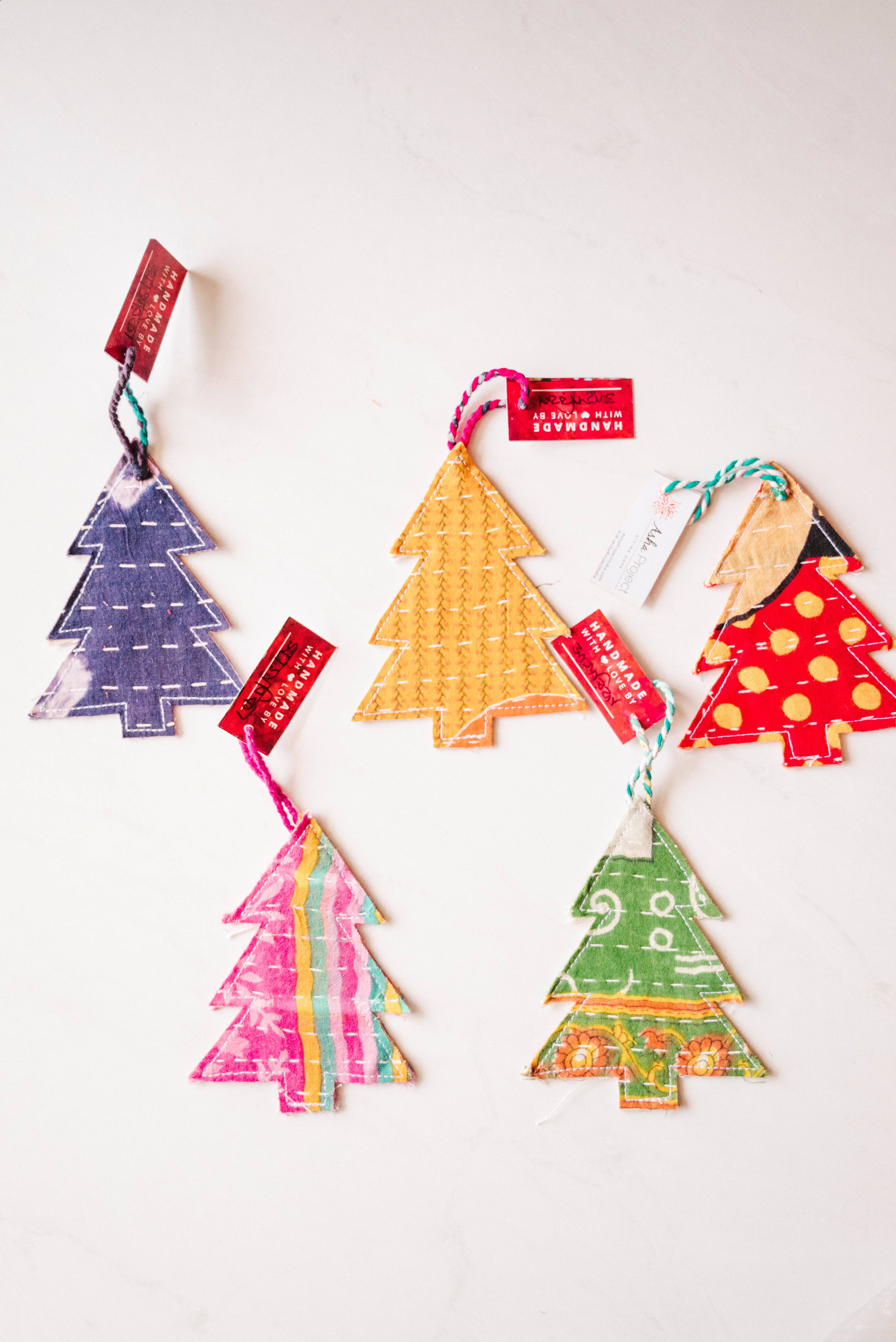 Asha Project - Wholesale Ornament - Kantha Christmas Ornaments | Tree1