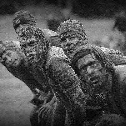 Birrificio La Orange srl - Wholesale Beer - RugBirra Amber Ale "Sostegno" in true English style3