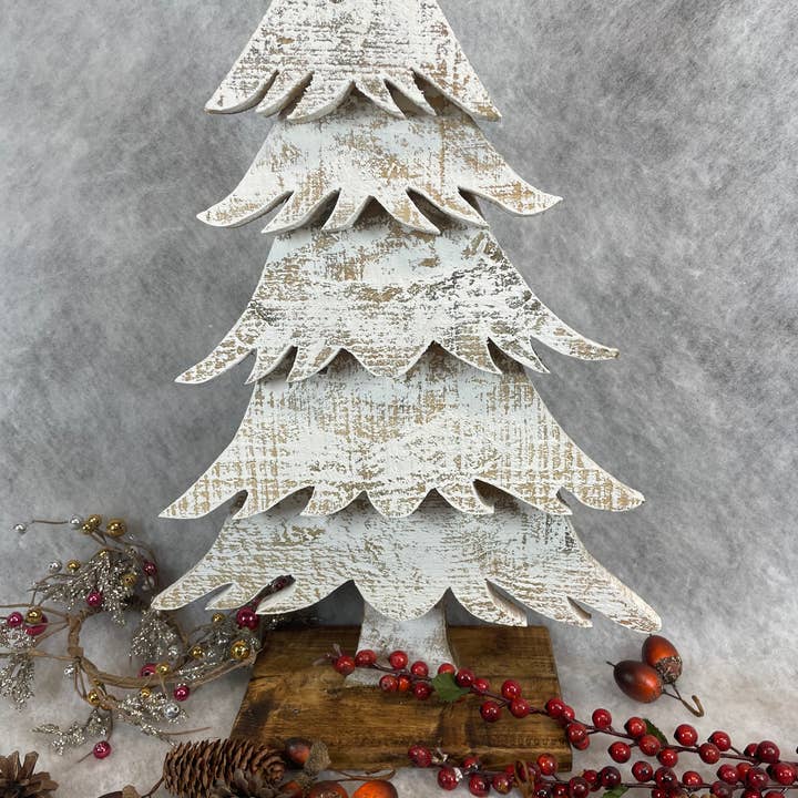 My Amigos Imports – Großhandel Weihnachtsschmuck – Vail Weihnachtsbaum-Holz-Handgefertigt-14x6x22H-Weiß