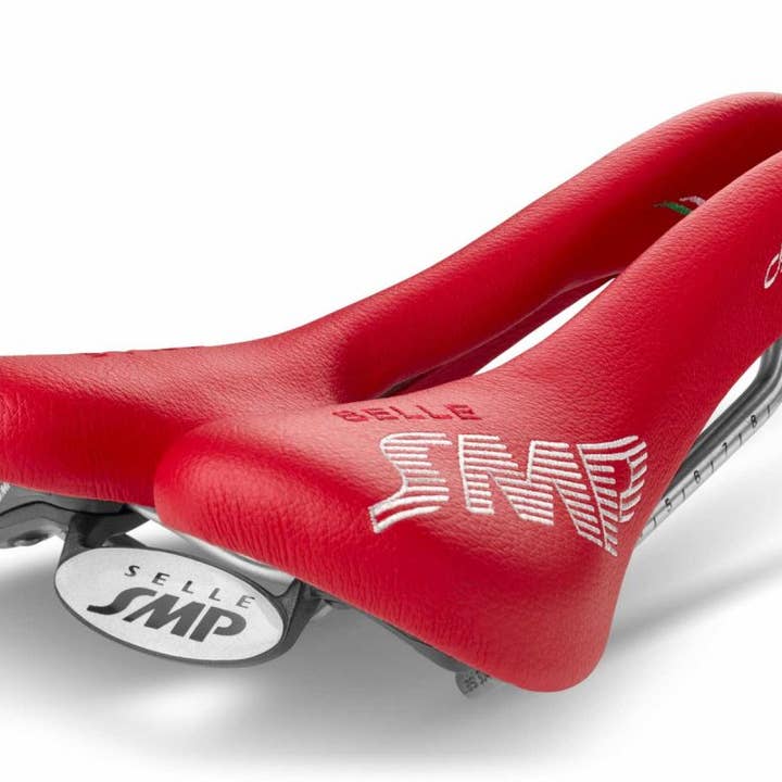 Red Selle SMP Drakon Saddle with Steel Rails (Red) for wholesale on Faire0