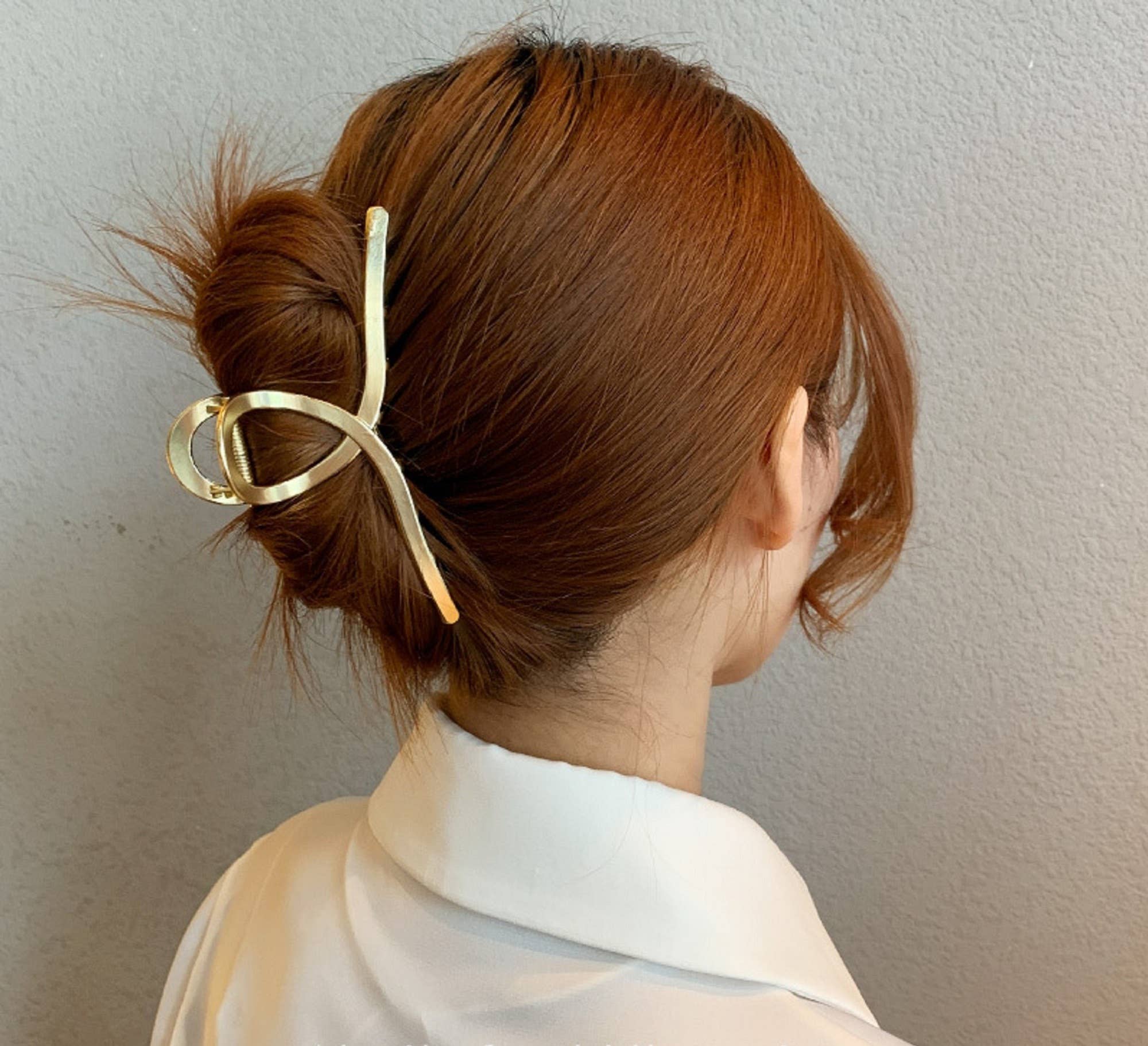 LadyJuneAccessories - Wholesale Hair Clip - Women's - Large Hollow Twisted Hair Claw Clip, Thick Hair10