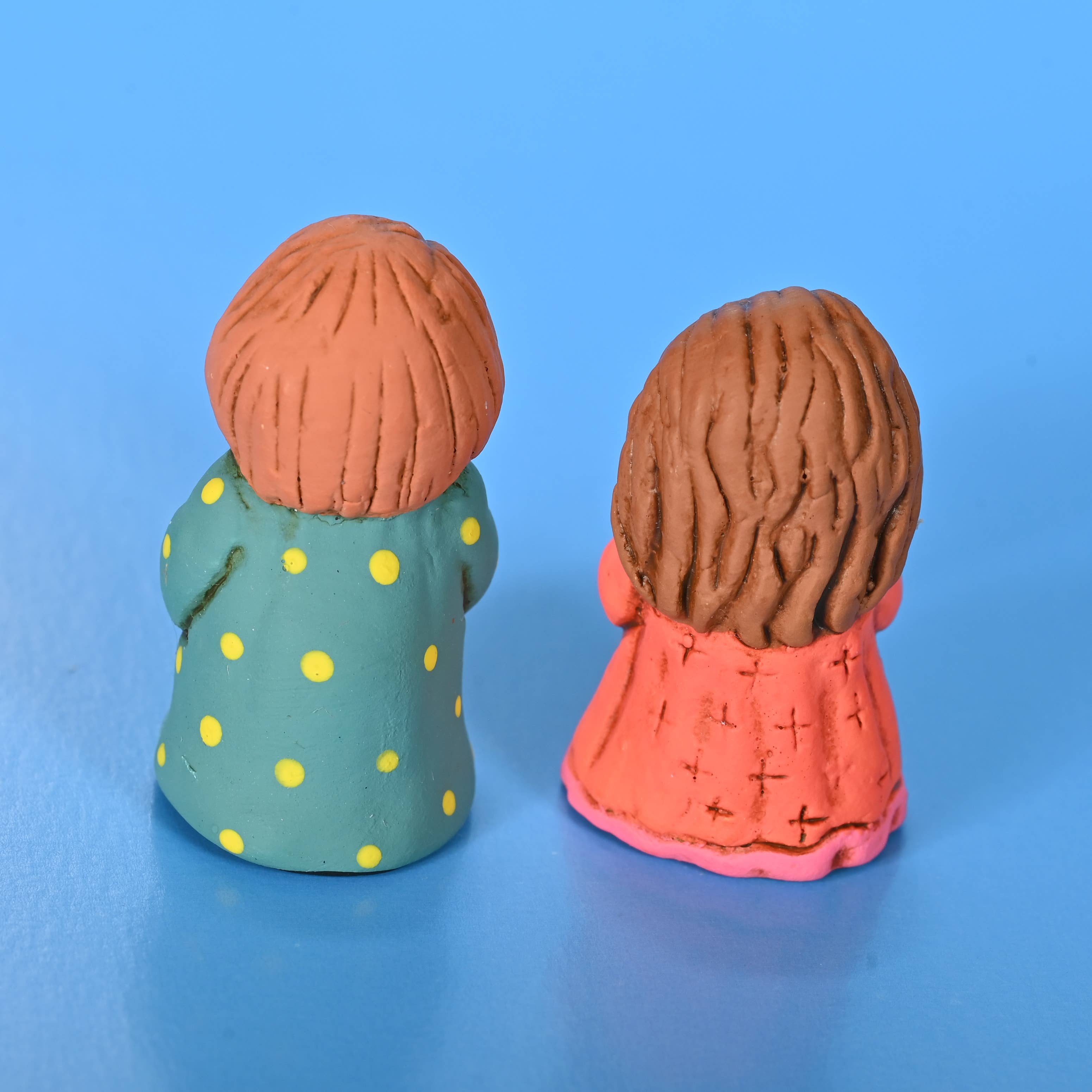 Lucuma Designs - Wholesale Nativity Scene Decor - Cozy - Mini Nativity Set of 6, 1" H - Artist Made3