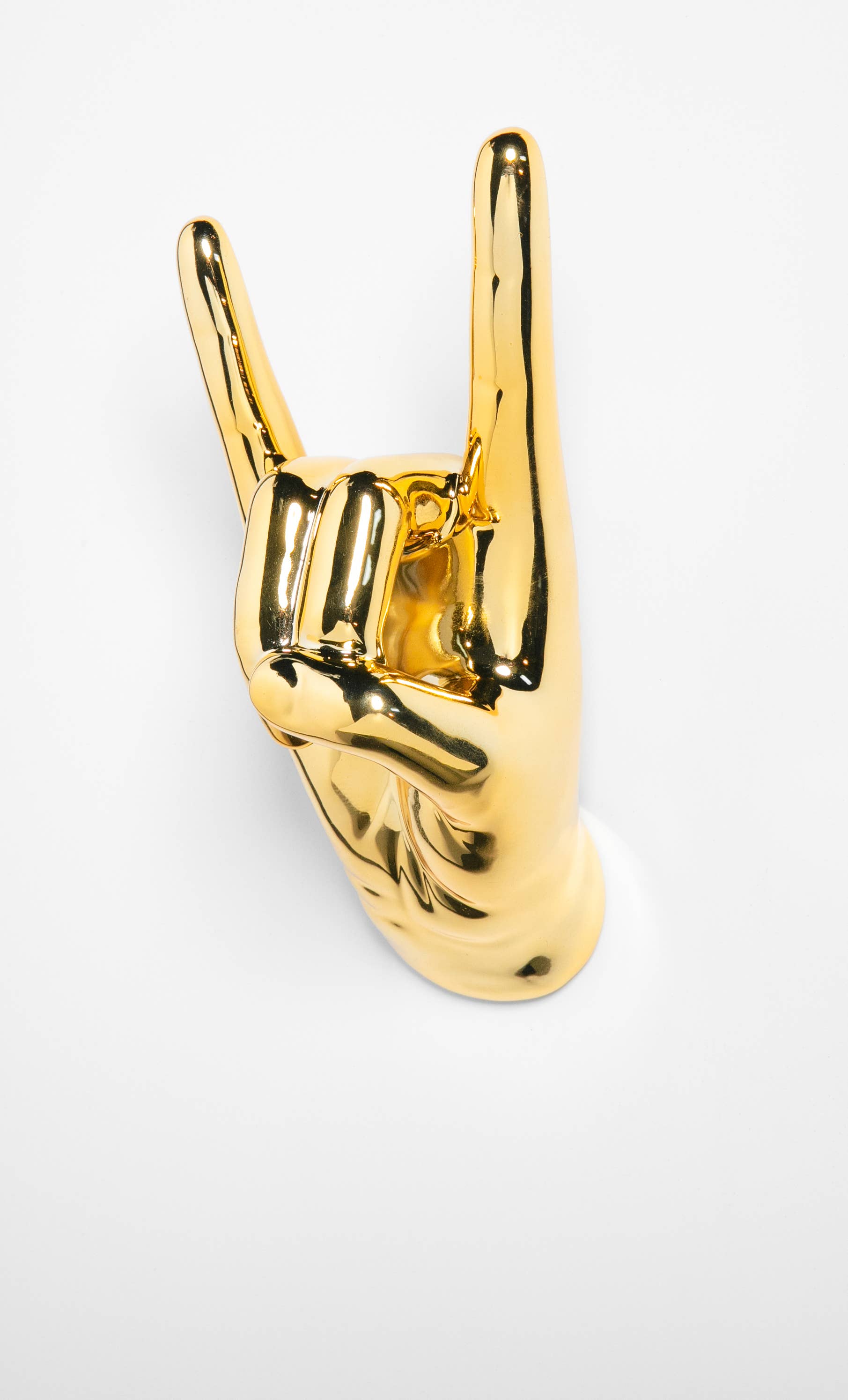 Interior Illusions Plus - Vente Décoration murale - Sculpture murale à crochet Gold Rock On Hand, 8,5 pouces de haut1