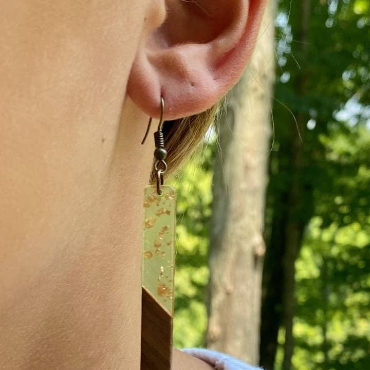 Kentucky Moon Designs - Vendita all'ingrosso Orecchini pendenti - Orecchini boho in oro | Orecchini bohémien | Legno e resina3