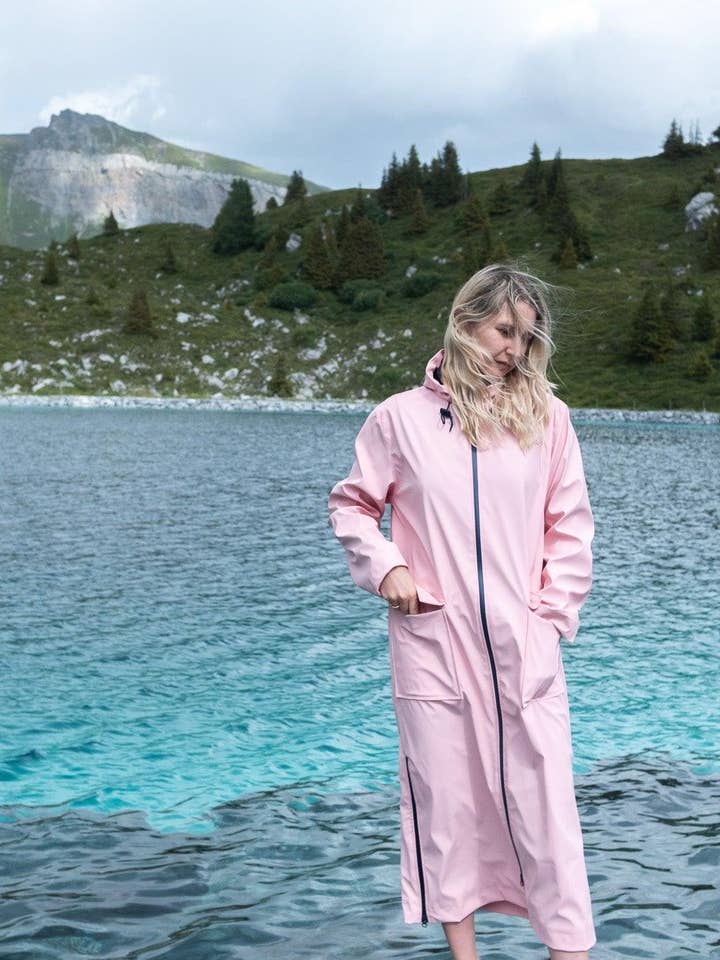 Manteau imperméable en laine - Rosa pour la vente par Mellow