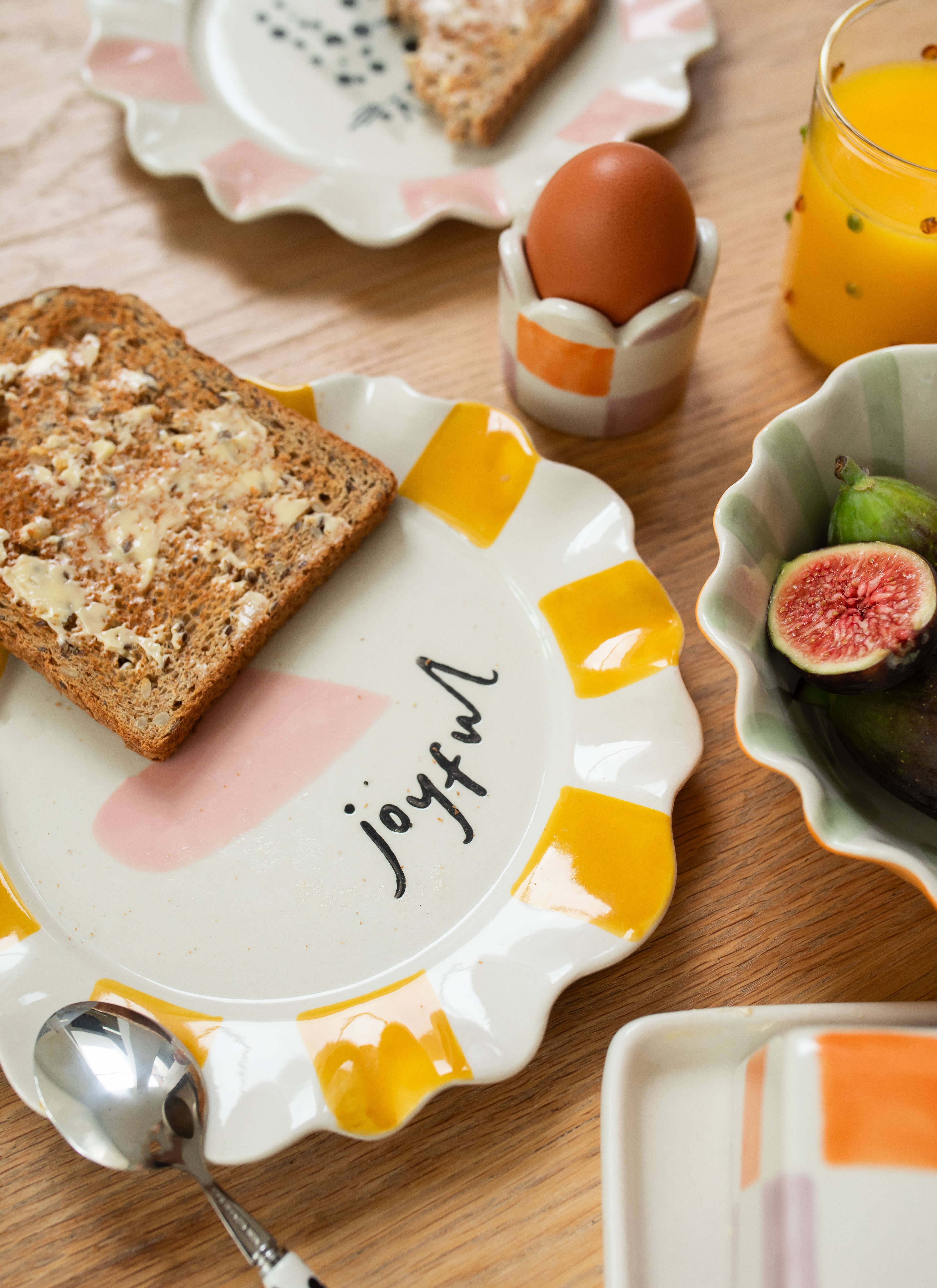 Caroline Gardner - Wholesale Decorative Plate/Dish/Bowl - Joyful Pink Heart Plate2